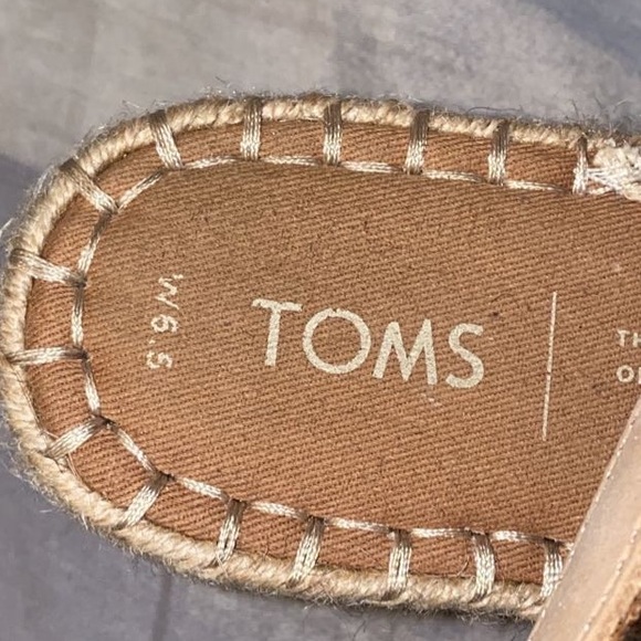 TOMS Wedge Heels Size 6.5 Womens - Picture 3 of 4